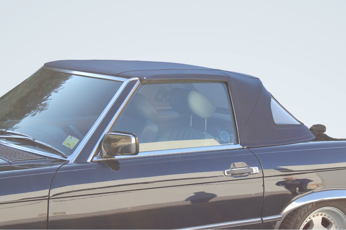 Mercedes R107 convertible top Mercedes R107 convertible top