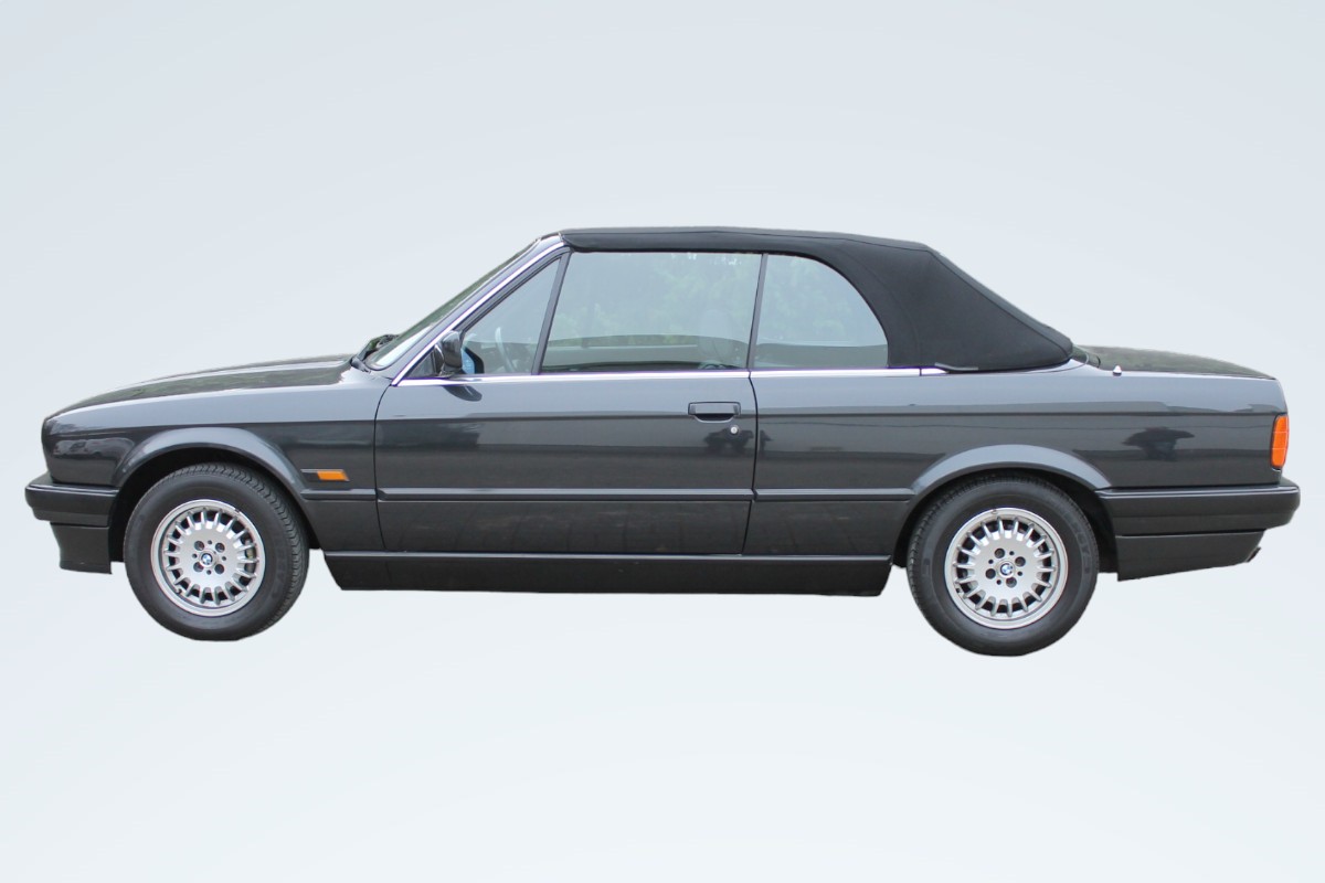 BMW E30 convertible top
